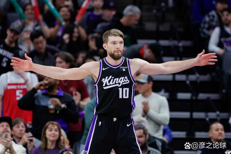 关键时刻谁在承担责任（危急关头，谁来扛起责任？）