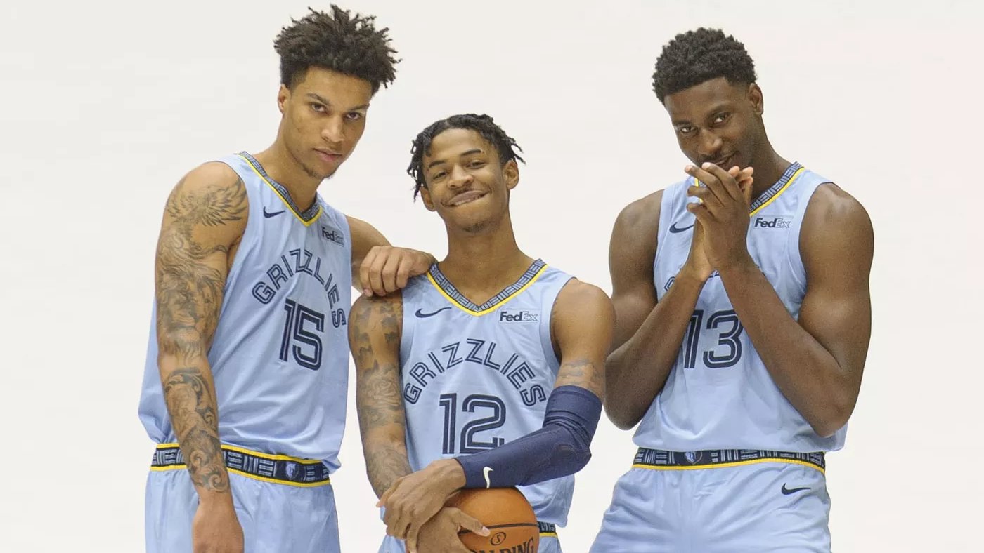 足球中的节奏变化如何训练？（足球比赛的节奏切换该怎么练？）