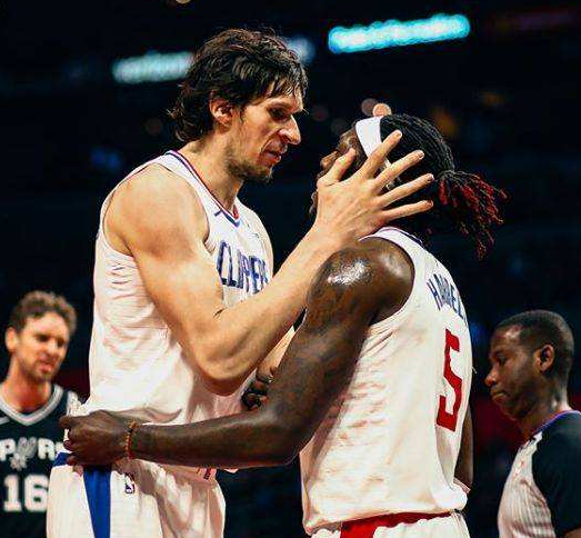 意媒：39岁拉莫斯被推荐给米兰，管理层和阿莱格里将进行评估（意媒：米兰获荐39岁拉莫斯，俱乐部高层与阿莱格里将联合评估）