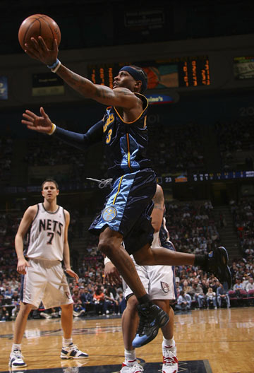 阿莫林：刚去葡体也被人说顶多撑3个月，我不喜欢频繁换球队（阿莫林：初到葡体有人断言我撑不过三个月，我不愿频繁换队）