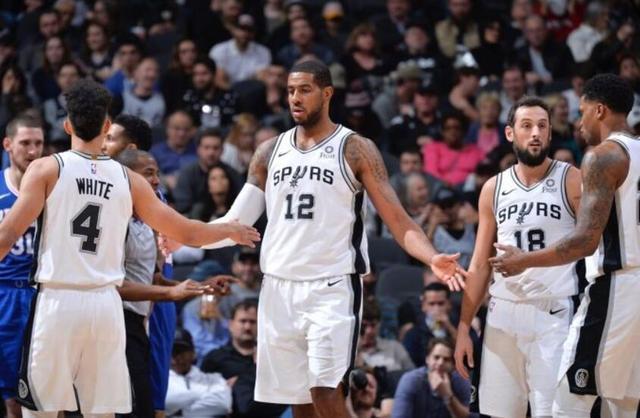 欧冠改制后连续3场破门最年轻榜单：17岁卡尔居首，姆巴佩次席（欧冠改制后连续3场进球最年轻球员榜：17岁卡尔领跑，姆巴佩第二）